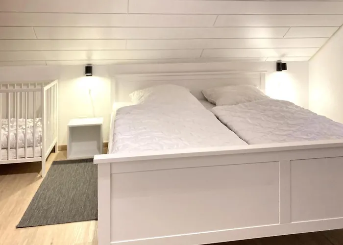 16 In Semesterbostad Kirchheim (Hessen)